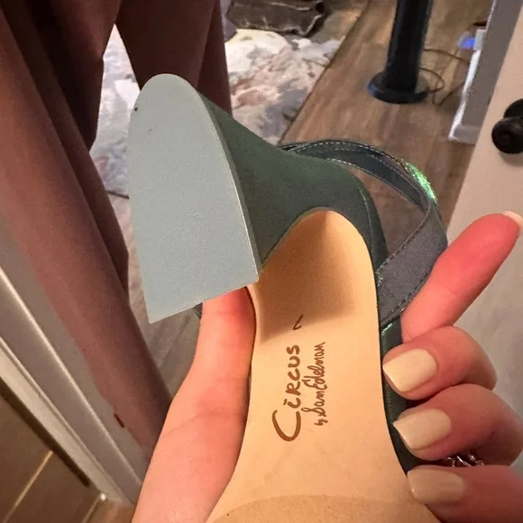 Sam Edelman Green Strappy Heels - Picture 5 of 7